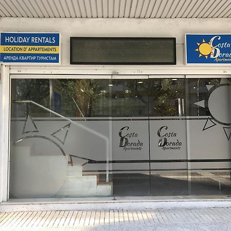 Costa Dorada Apartments 살루 외부 사진